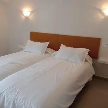 El Chisco Hotel 2*
