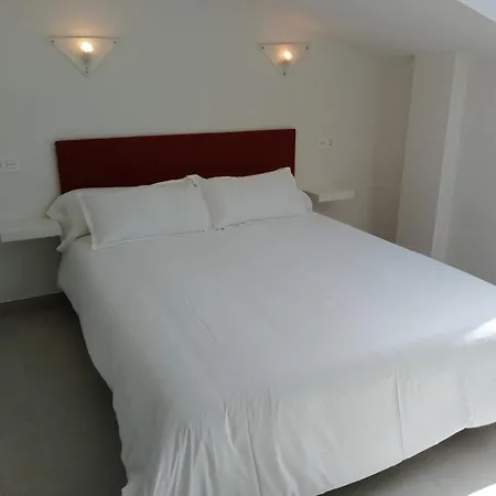 El Chisco Hotel 2*
